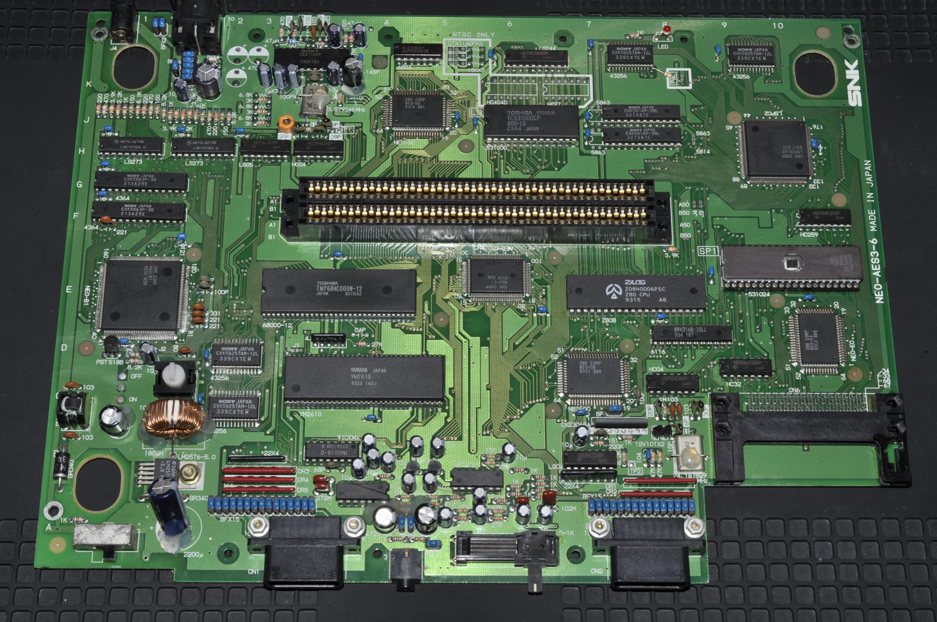 AES Console Original Component
